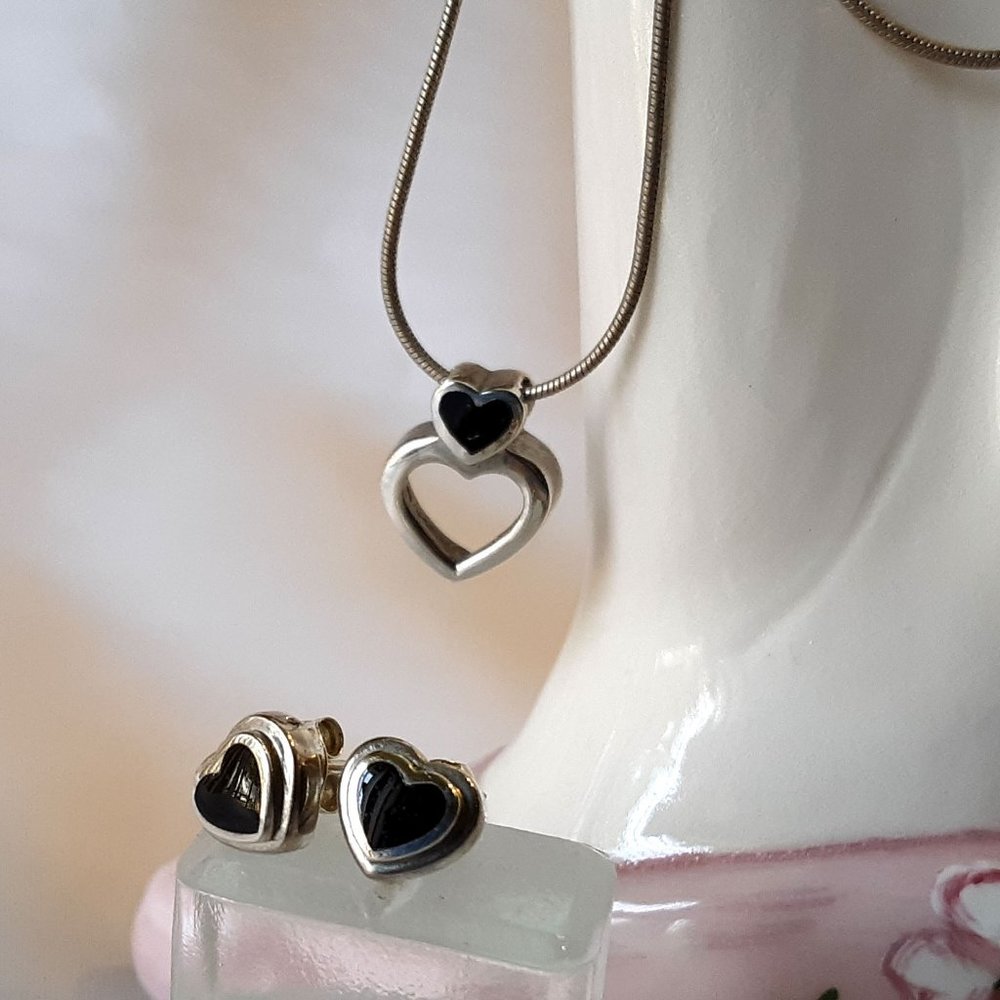 Sterling Silver & Onyx Set HEARTS from SU Thailand